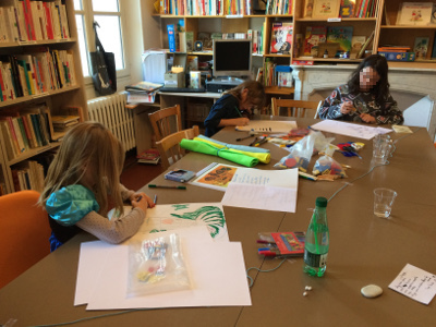 Atelier de dessin de l'arbre-maison